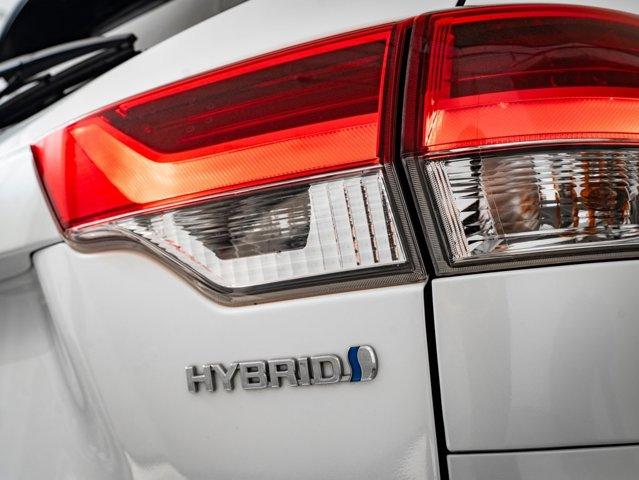 used 2019 Toyota Highlander Hybrid car, priced at $31,698