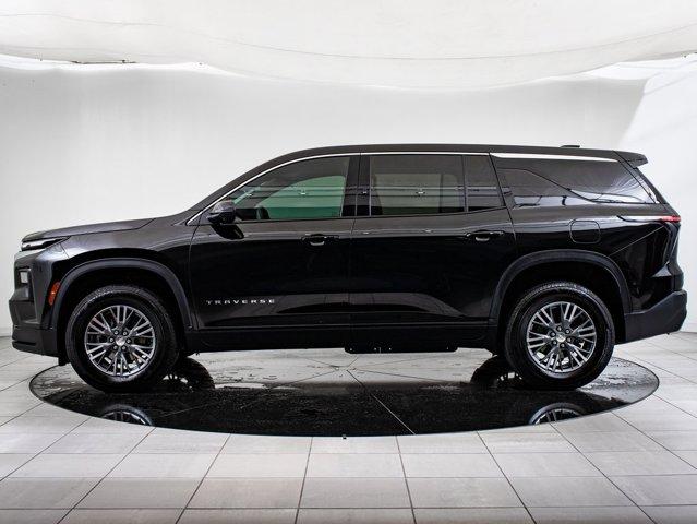 used 2024 Chevrolet Traverse car, priced at $39,698