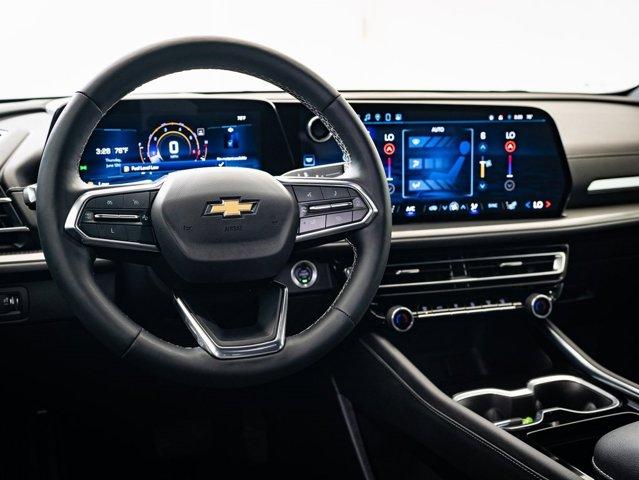 used 2024 Chevrolet Traverse car, priced at $39,698