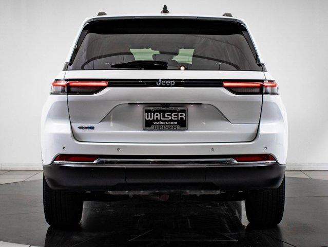 used 2023 Jeep Grand Cherokee car, priced at $29,798