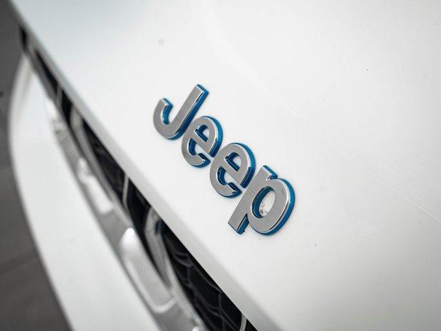 used 2023 Jeep Grand Cherokee car, priced at $29,798