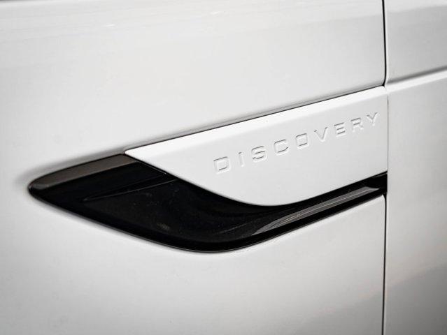 used 2022 Land Rover Discovery car, priced at $43,998