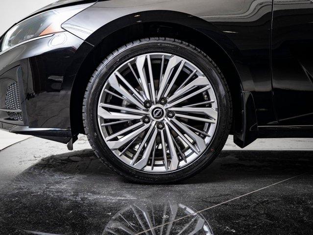 used 2023 Nissan Altima car, priced at $25,298