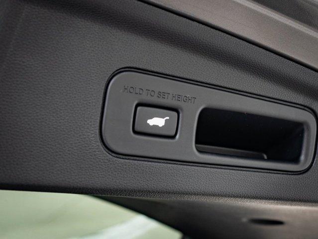 used 2025 Acura MDX car, priced at $59,598