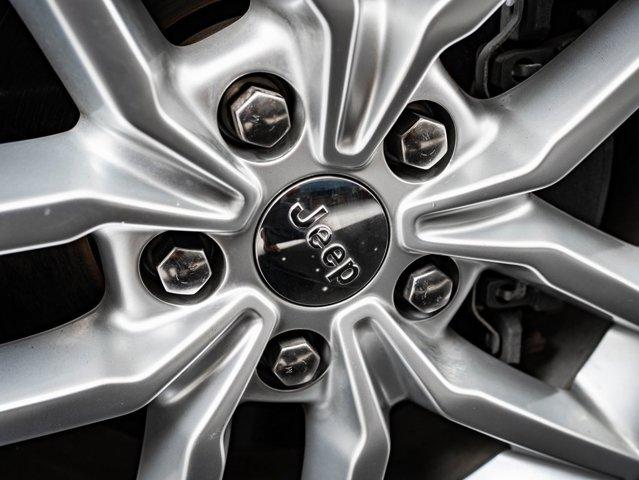 used 2017 Jeep Grand Cherokee car, priced at $17,598