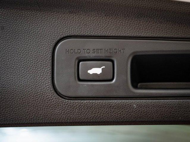 used 2023 Acura MDX car, priced at $56,598