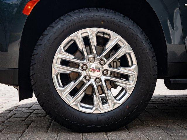 used 2021 GMC Yukon car, priced at $45,998
