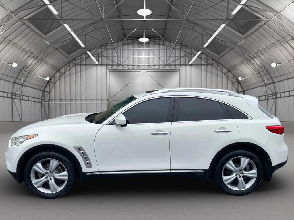 used 2009 INFINITI FX35 car, priced at $9,495