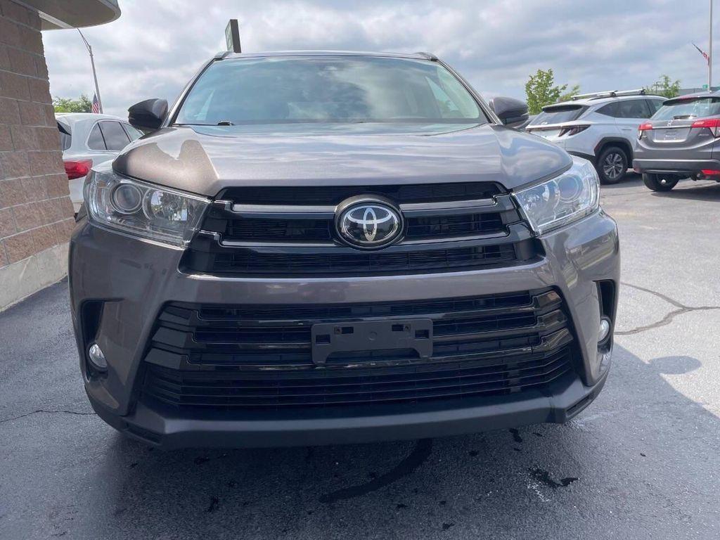 used 2018 Toyota Highlander car, priced at $23,595