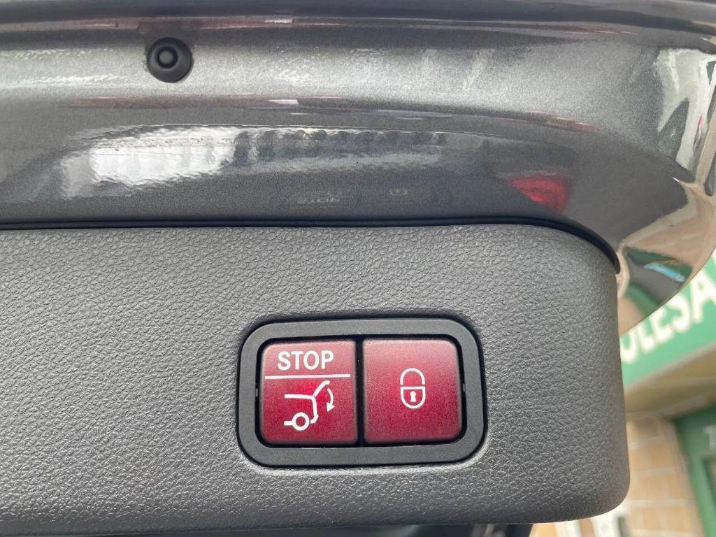 used 2018 Mercedes-Benz GLE 350 car, priced at $22,795