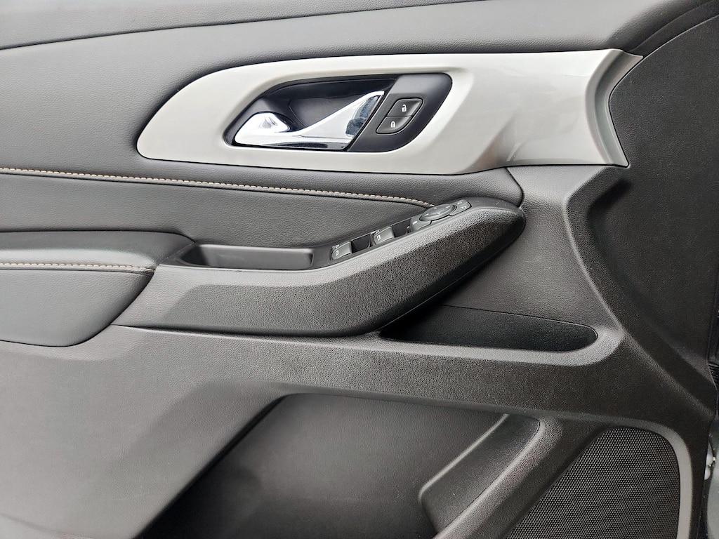 used 2020 Chevrolet Traverse car, priced at $22,998