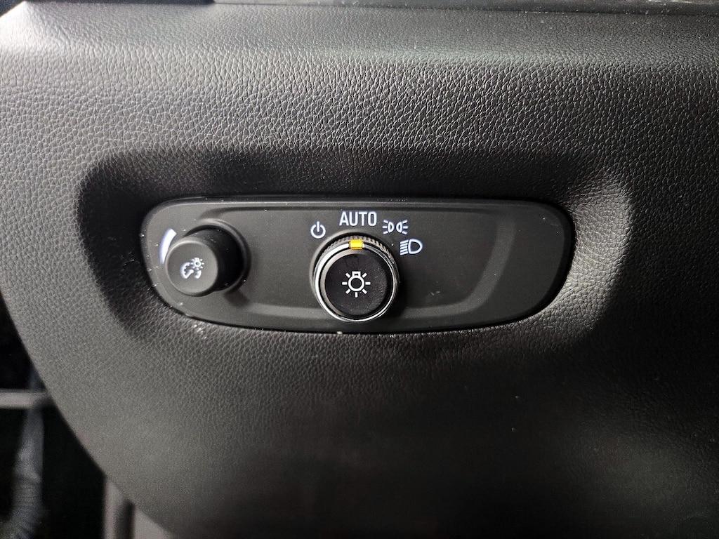 used 2023 Chevrolet Traverse car, priced at $37,998