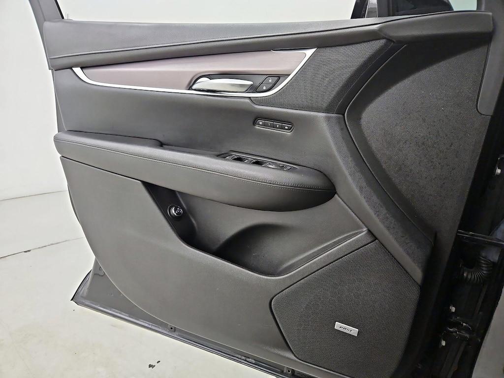 used 2018 Cadillac XT5 car, priced at $17,998