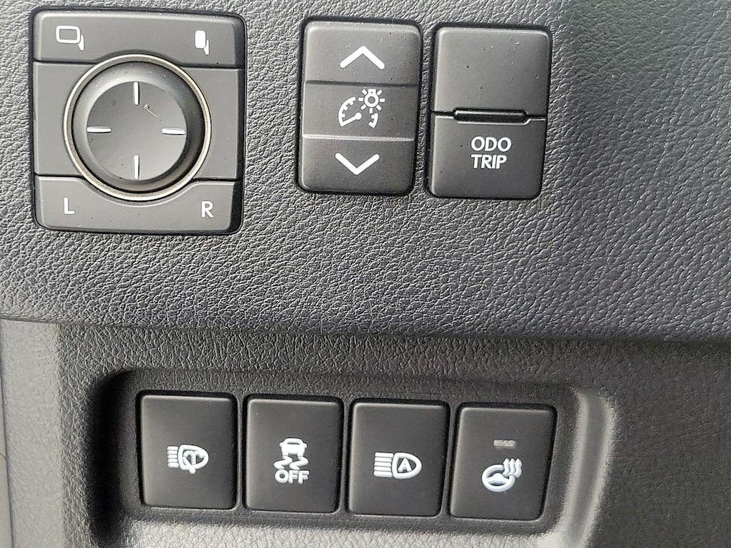 used 2022 Lexus GX 460 car, priced at $45,998