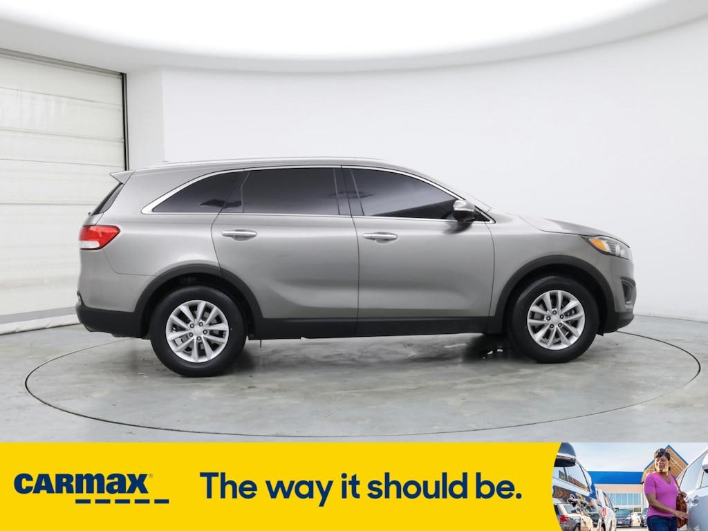used 2018 Kia Sorento car, priced at $14,998