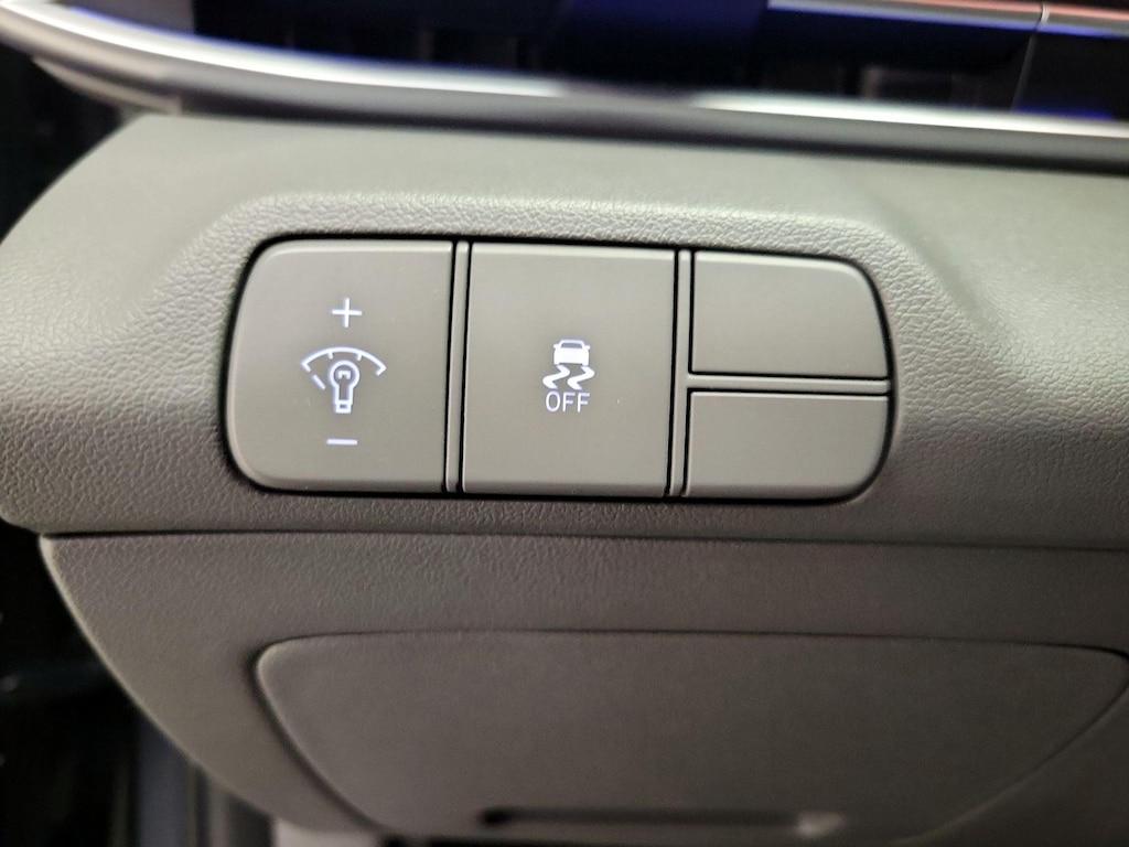 used 2024 Hyundai Elantra car, priced at $23,998