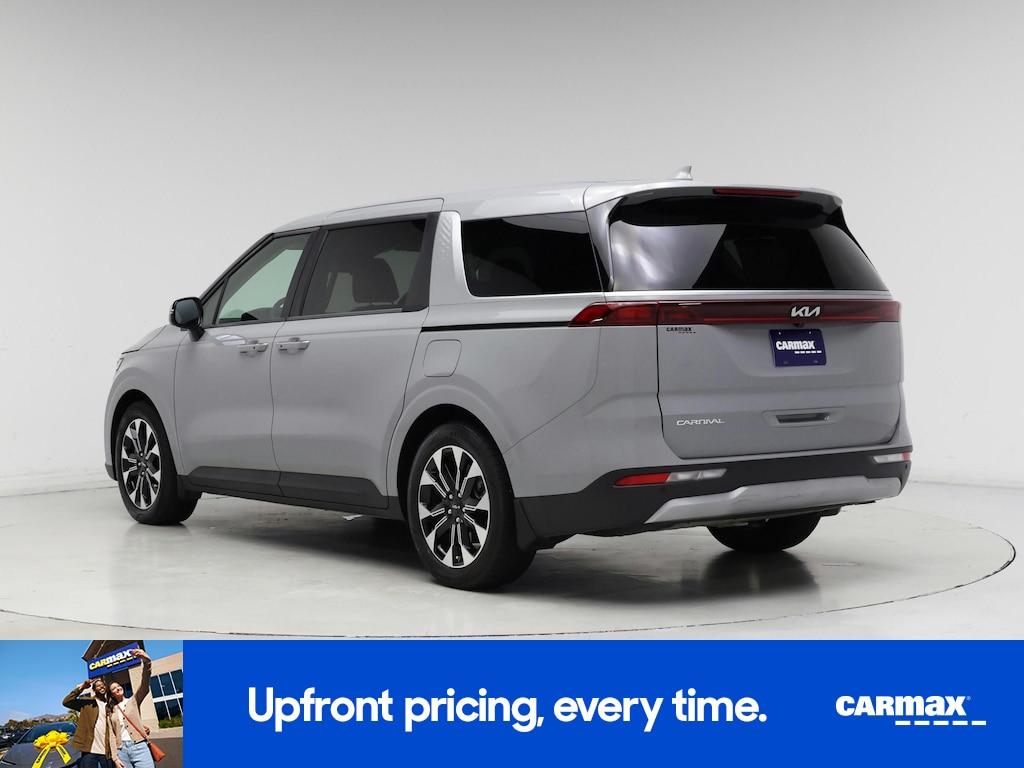 used 2024 Kia Carnival car, priced at $38,998