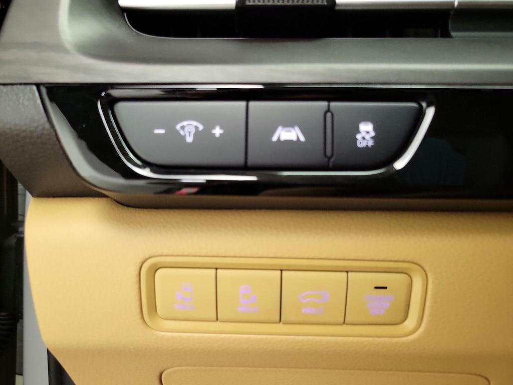 used 2024 Kia Carnival car, priced at $38,998