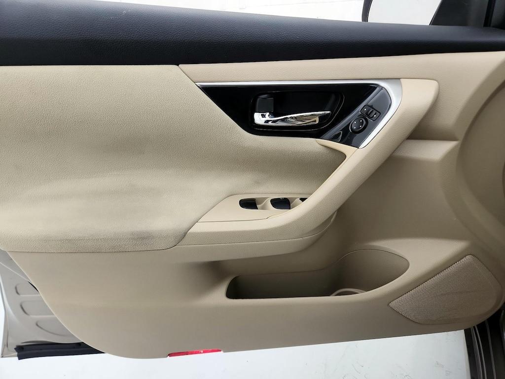 used 2014 Nissan Altima car, priced at $11,998