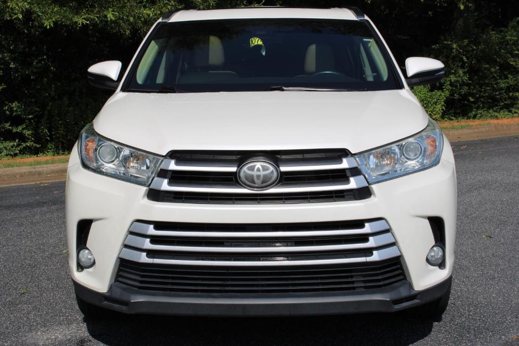 used 2017 Toyota Highlander car, priced at $19,999