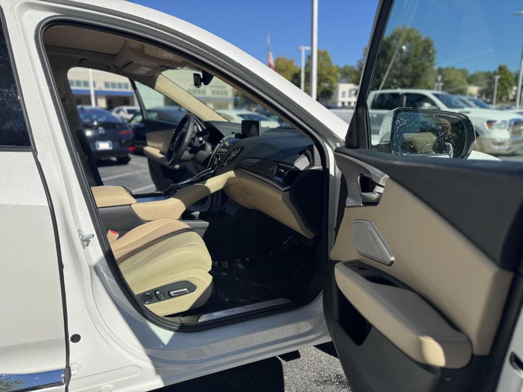 used 2023 Acura RDX car, priced at $38,888