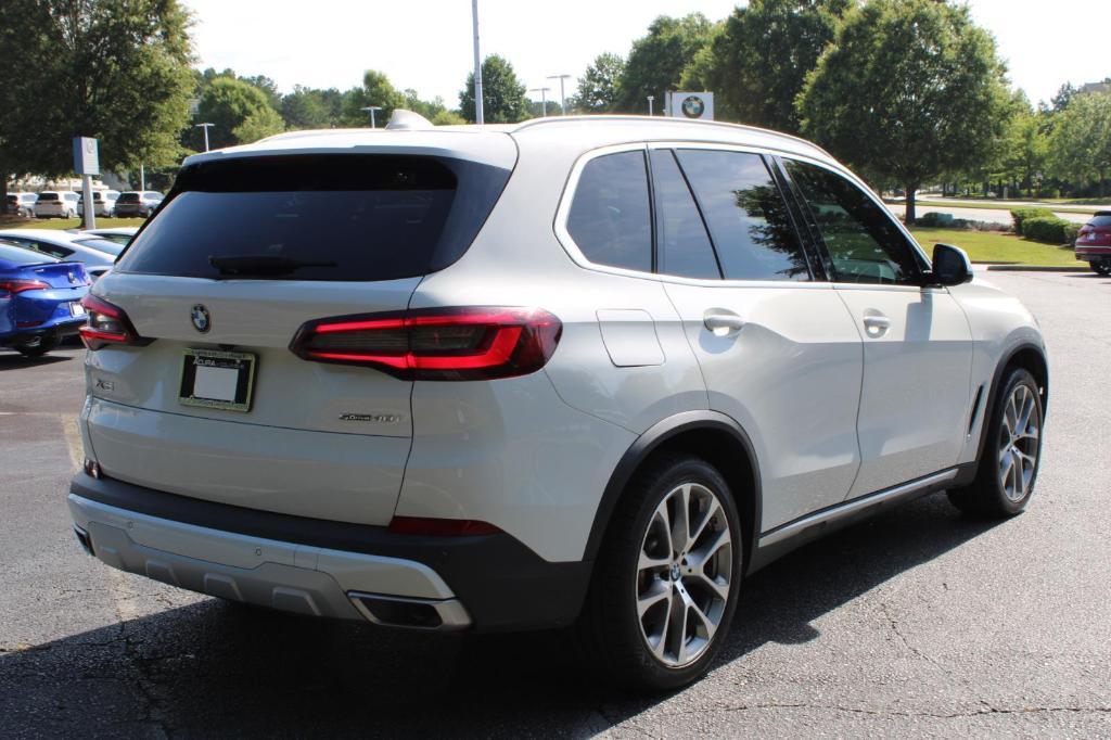used 2021 BMW X5 car, priced at $28,888