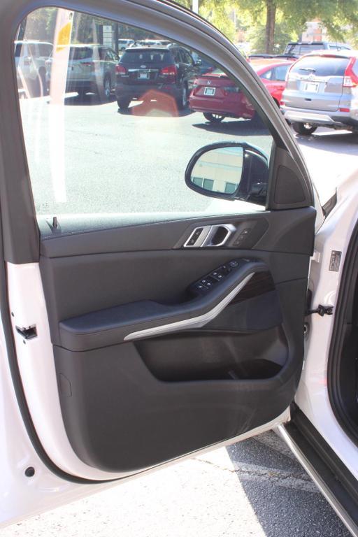 used 2021 BMW X5 car, priced at $28,888