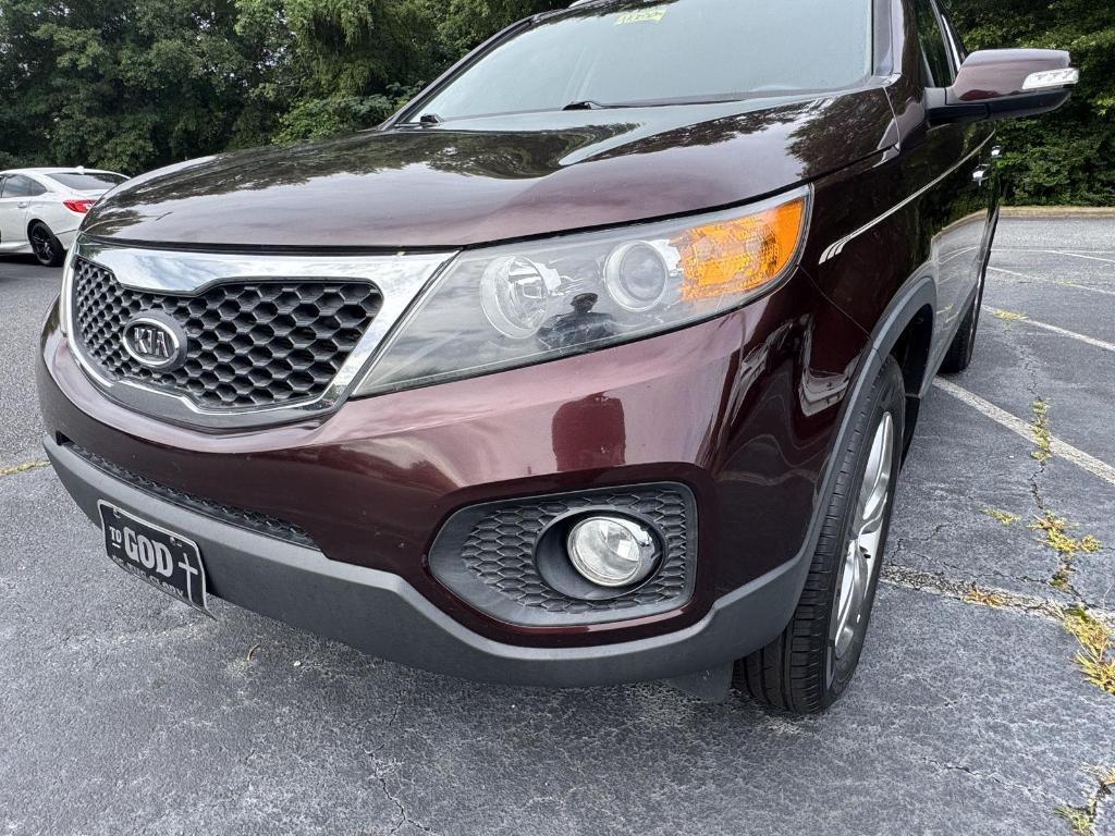 used 2013 Kia Sorento car, priced at $7,777