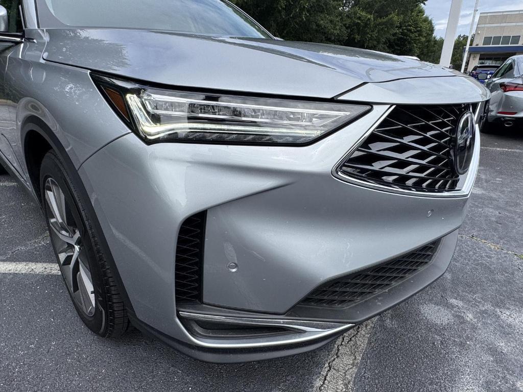 used 2025 Acura MDX car, priced at $53,999