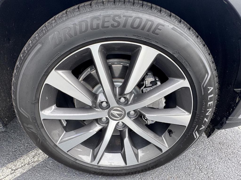 used 2025 Acura MDX car, priced at $53,999