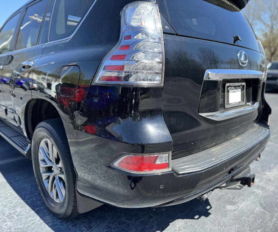 used 2015 Lexus GX 460 car, priced at $18,999