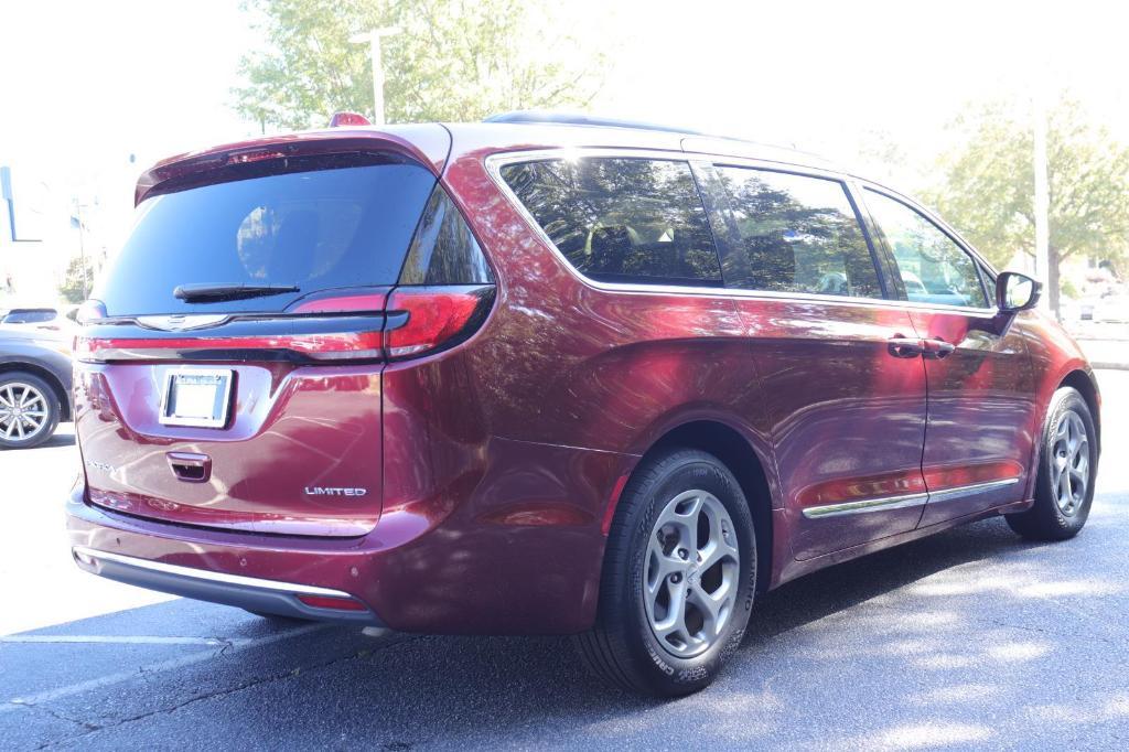 used 2022 Chrysler Pacifica car, priced at $32,495