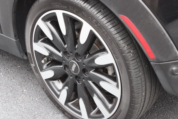 used 2021 MINI Hardtop car, priced at $22,444