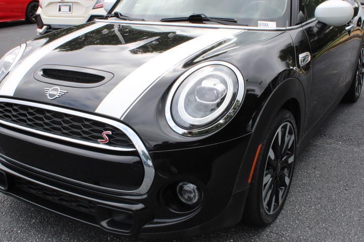 used 2021 MINI Hardtop car, priced at $22,444