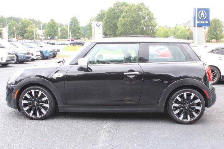 used 2021 MINI Hardtop car, priced at $22,444
