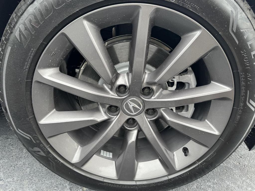 used 2025 Acura MDX car, priced at $62,222