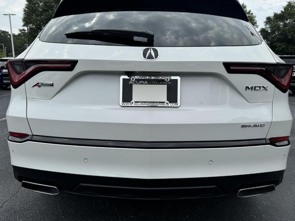 used 2025 Acura MDX car, priced at $62,222
