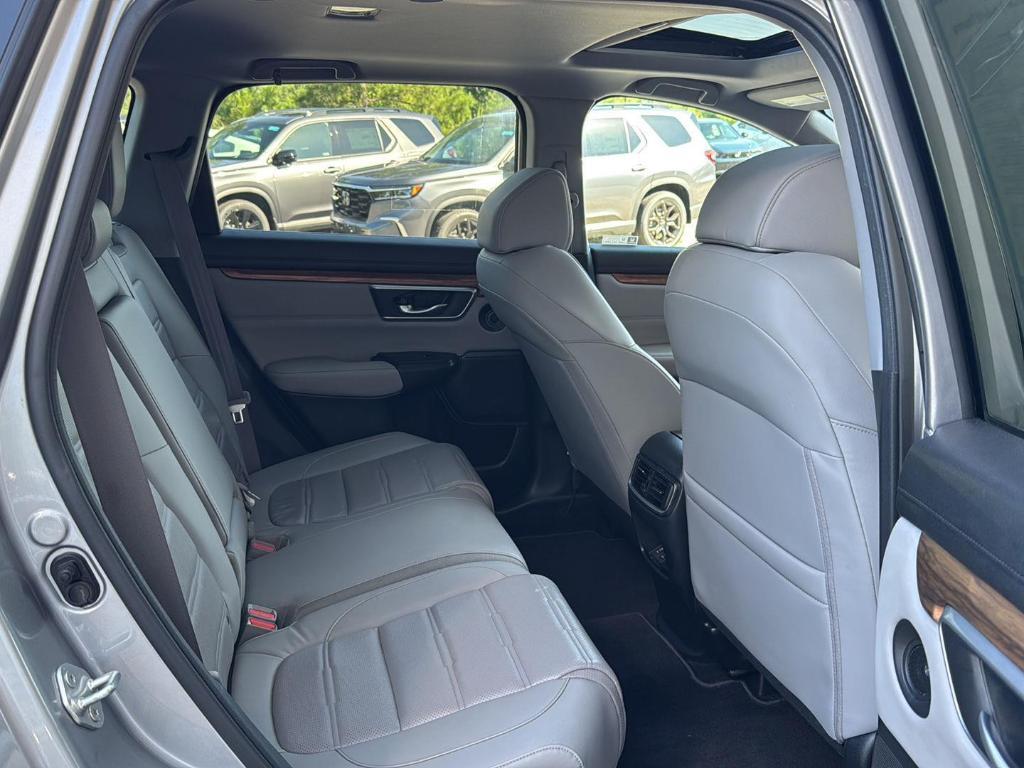 used 2020 Honda CR-V Hybrid car, priced at $27,777