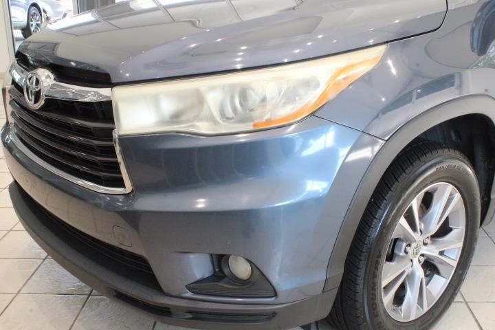 used 2014 Toyota Highlander car, priced at $13,888