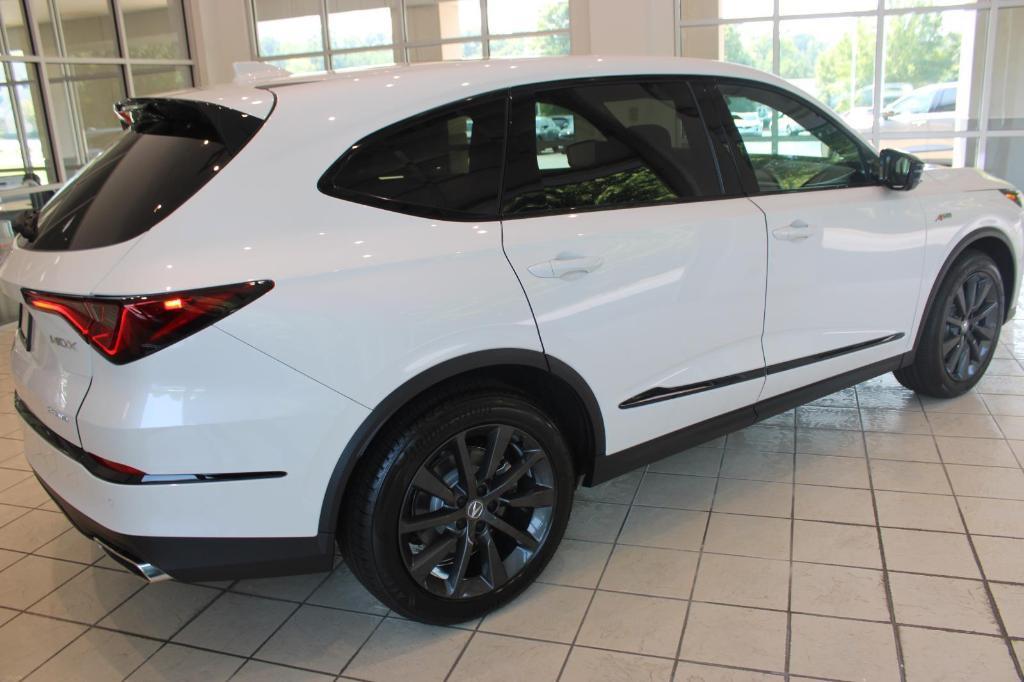 used 2025 Acura MDX car, priced at $59,999