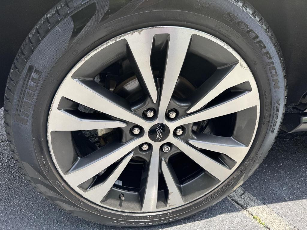 used 2021 Ford Expedition Max car, priced at $41,999