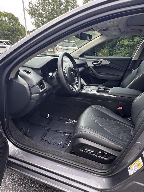 used 2023 Acura TLX car, priced at $35,777