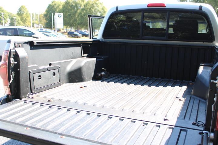 used 2006 Toyota Tacoma car, priced at $9,999