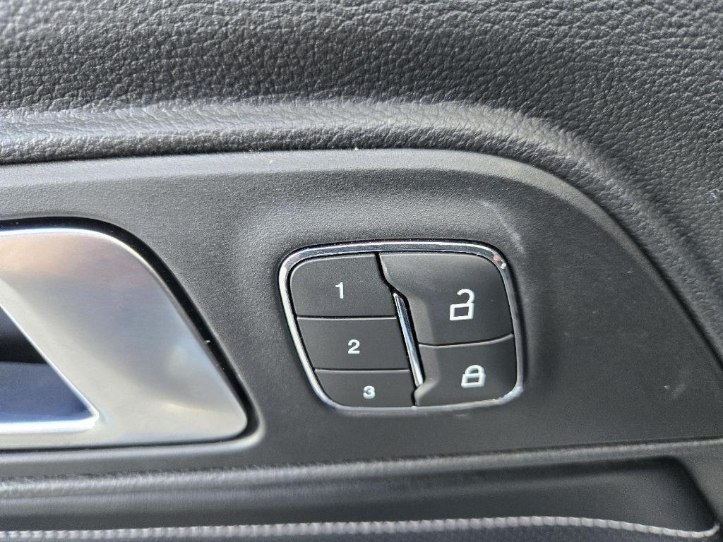 used 2022 Ford Mustang car, priced at $37,555