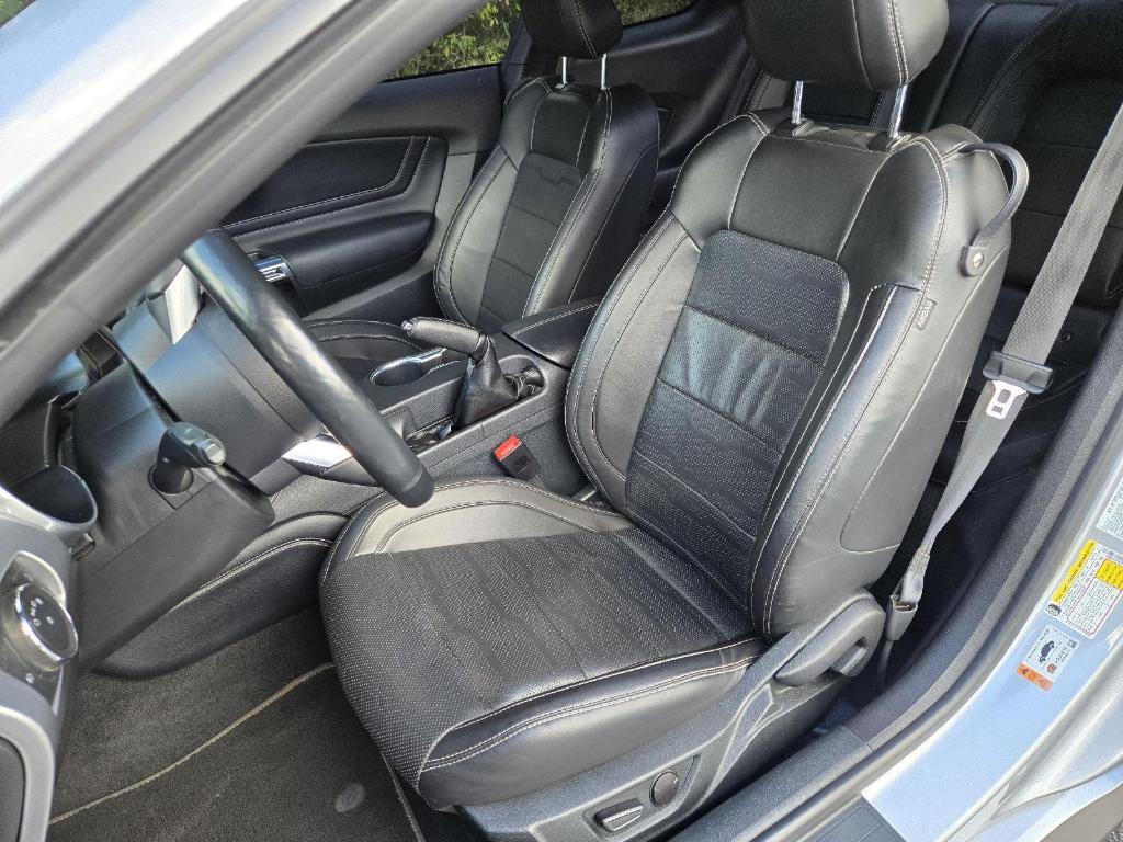 used 2022 Ford Mustang car, priced at $37,555