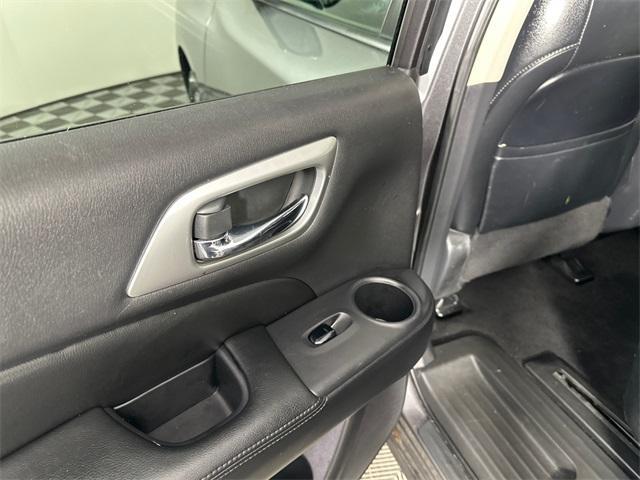 used 2017 Nissan Pathfinder car, priced at $9,750