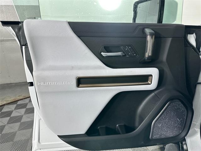 new 2025 GMC HUMMER EV Pickup car, priced at $96,395