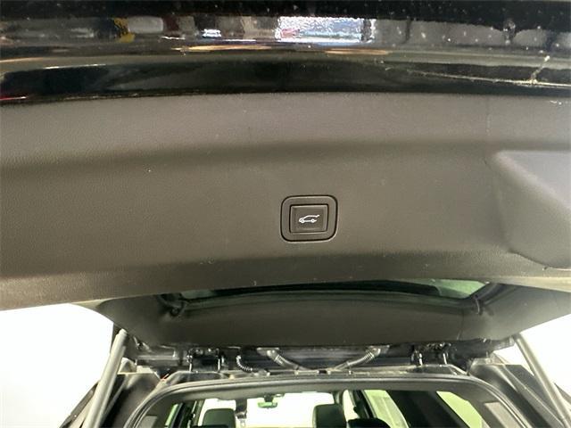 used 2022 GMC Yukon car, priced at $42,900