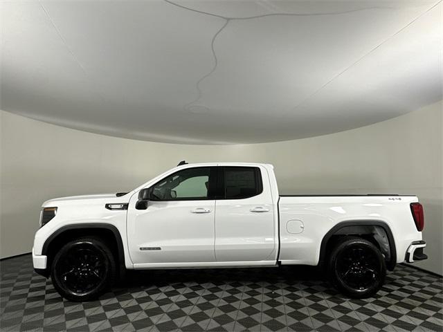 new 2025 GMC Sierra 1500 car, priced at $51,295