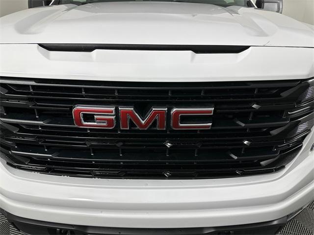 new 2025 GMC Sierra 1500 car, priced at $51,295